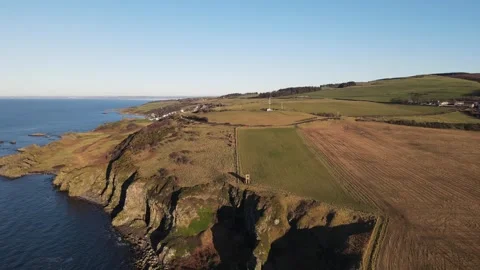 Watch station on cliff Stock Footage 337001575