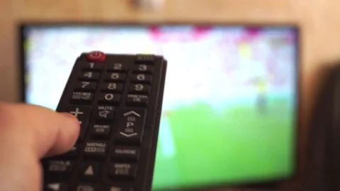 Watch TV Stockbeeldmateriaal 108227838