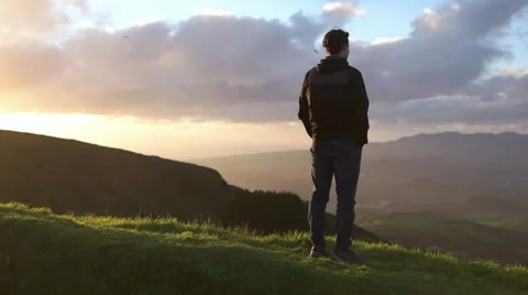 Watching flying seagulls in the sky Stock Footage 59189942