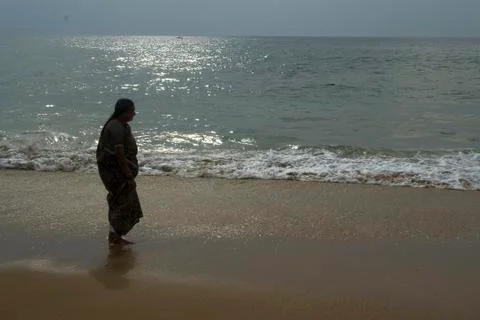 Watching the Waves Foto stock