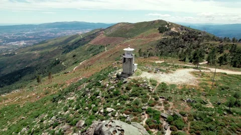 A watchtower on top of the mountains in Serra da Estrela Natural Park, Portugal. Stock Footage 167524252