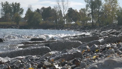 Water and rocks 库存影片 118424845