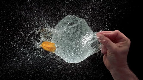 Water Balloon Exploding After Needle Puncture Video stock 314302329