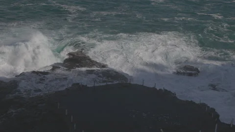 Water coast heavy waves 動画素材 302484842