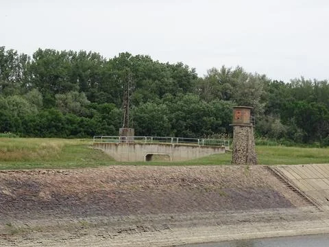 Water control structure with sluice and observation tower 스톡 사진