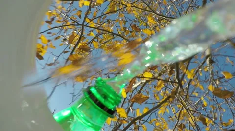 Water in cup Video stock 56986657