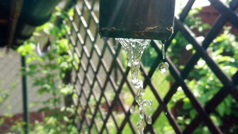 Water dripping from the gutter 스톡 동영상 108311061