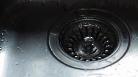 Water Dripping in Sink 動画素材 36030852