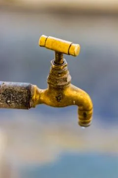 Water drop from a tap Stock-Fotos
