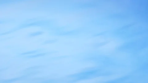 Water droplets (slow motion) Stockbeeldmateriaal 101361395
