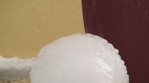 Water Dropping On Ice Macro Vídeos de archivo 35230656