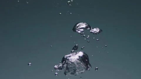 Water dropping through the frame Stockbeeldmateriaal 251842125