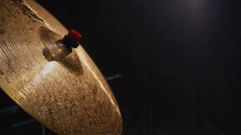 Water drops flying from drum kit. Drum player hits the cymbals of drum set Stock Footage 329547814