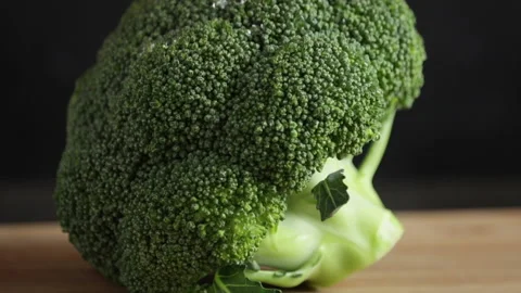 Water drops on fresh broccoli close up Stock Footage 101955822