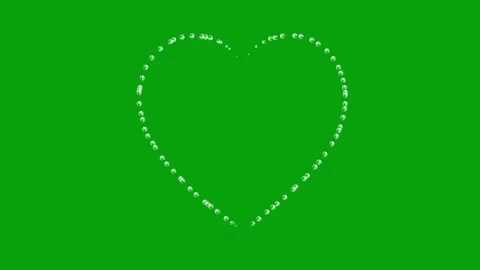 Water drops moving in heart shape on green screen 스톡 동영상 340812533