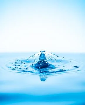 Water drops splash Stock-Fotos