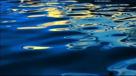 Water effect with diferent focus Stock Footage 10909251