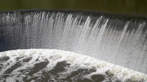 Water falling over the dam in slow motion Stock-Footage 89626859
