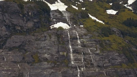 Water Falls Down the Mountains 動画素材 88166498