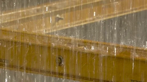 Water falls on the iron structure, cooling Видео 75404015