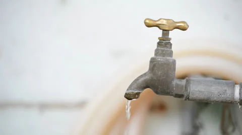 Water flow 库存影片 27120980