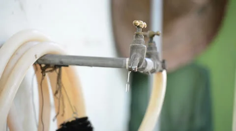 Water flow 库存影片 27121392