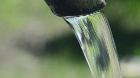 Water flow from the pipe 動画素材 89649171