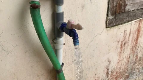 Water flowing Video stock 346190701