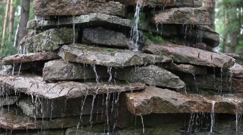 Water Flowing Over Rocks 库存影片 54824406