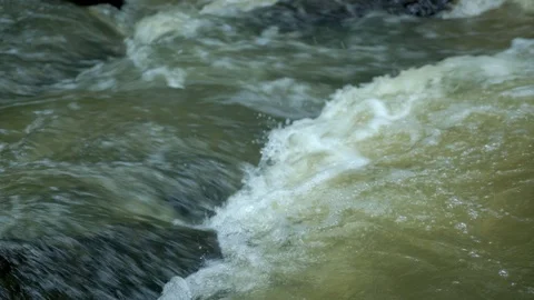 Water flowing over rocks. Video stock 119514983