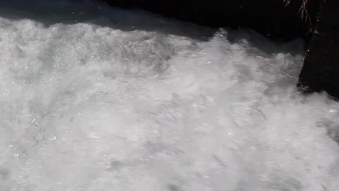Water flowing in the waterfall Video stock 99785408