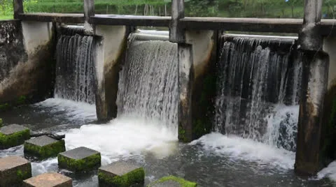 Water flowing at the weir Stock Footage 26322798