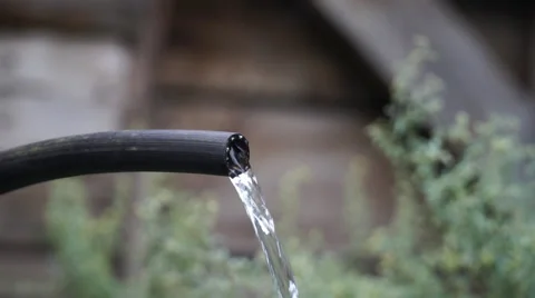Water flows from the hose Video stock 55656222