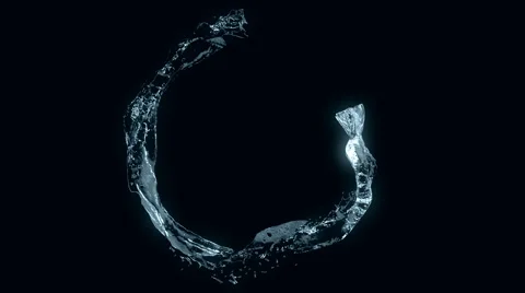 Water forming a circle on black 库存影片 40339699