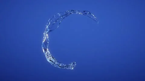 Water forming a circle on blue background 库存影片 48275039