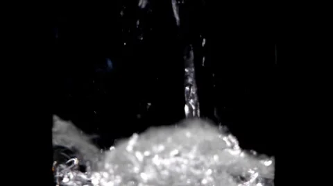 Water in glass 스톡 동영상 8687871