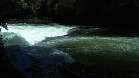 Water going into the fall Stock Footage 229075697