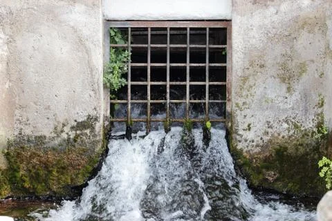 Water grating Stock Photos