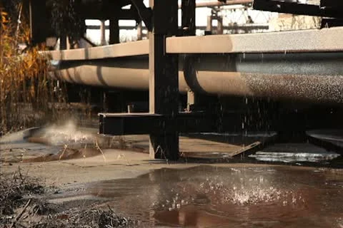 Water leak Stock Footage 12514260