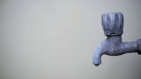 Water leaking from the tap, closeup Stock-Footage 92474222