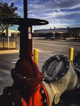 Water main pipe with back flow prevention and double block Foto stock
