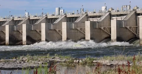 Water in motion at a dam 库存影片 247448650