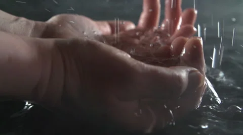 Water in palms in the rain 3 動画素材 49478952