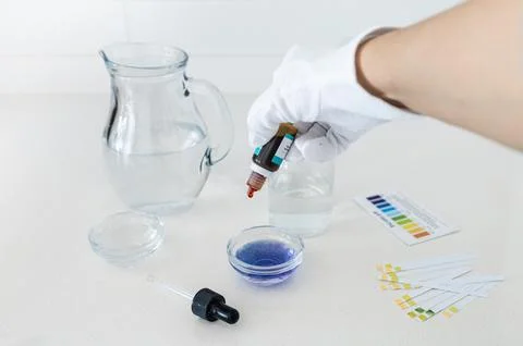 Water pH Testing Kit with Color Chart and Indicator Drops for Home Water Qu.. Stock Photos