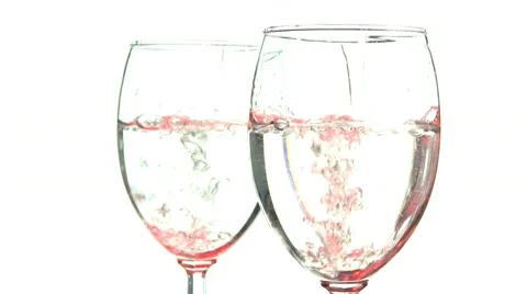 Water pour seeing double; 2 Video stock 10599716