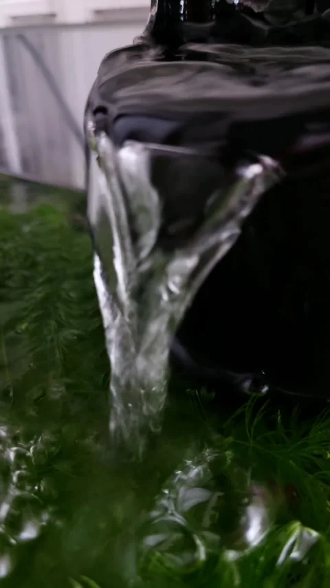 Water pours from the filter in the aquarium 動画素材 266192608