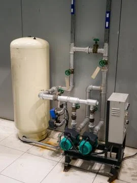 Water pump booster system panel for piping Stock-Fotos