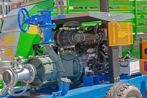Water Pump Trailer Stock-Fotos