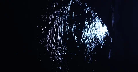 Water running in Moonlight Vidéo 335437025