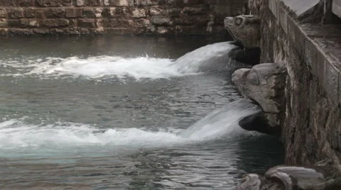 Water seepage Video stock 4380909